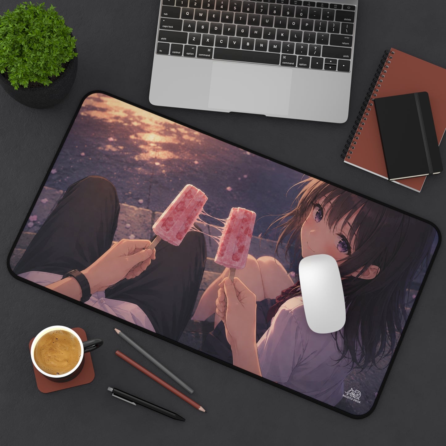 Hanbunko Seishun Desk Mat